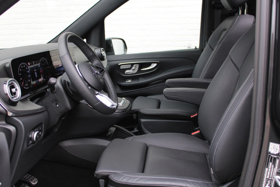 Mercedes-Benz V-Klasse 300d / DC / AMG / 4-Matic / Elec Stoelen / Luchtvering / Panorama / 360 Cam / Burmester / Vol Opties / NIEUWSTAAT