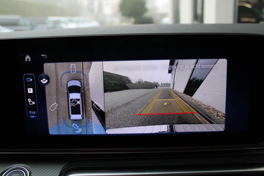 Mercedes-Benz V-Klasse 300d / DC / AMG / 4-Matic / Elec Stoelen / Luchtvering / Panorama / 360 Cam / Burmester / Vol Opties / NIEUWSTAAT