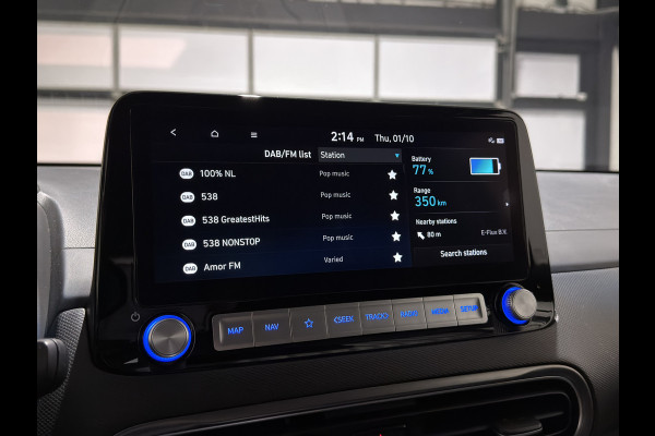 Hyundai Kona EV Premium 64 kWh | Keyless | Elektrische stoelen | Stoelen & stuur verwarmd