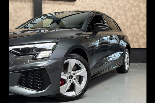 Audi A3 Sportback 45 TFSI e S edition Competition 3x S-line | Camera | Keyless | Trekhaak