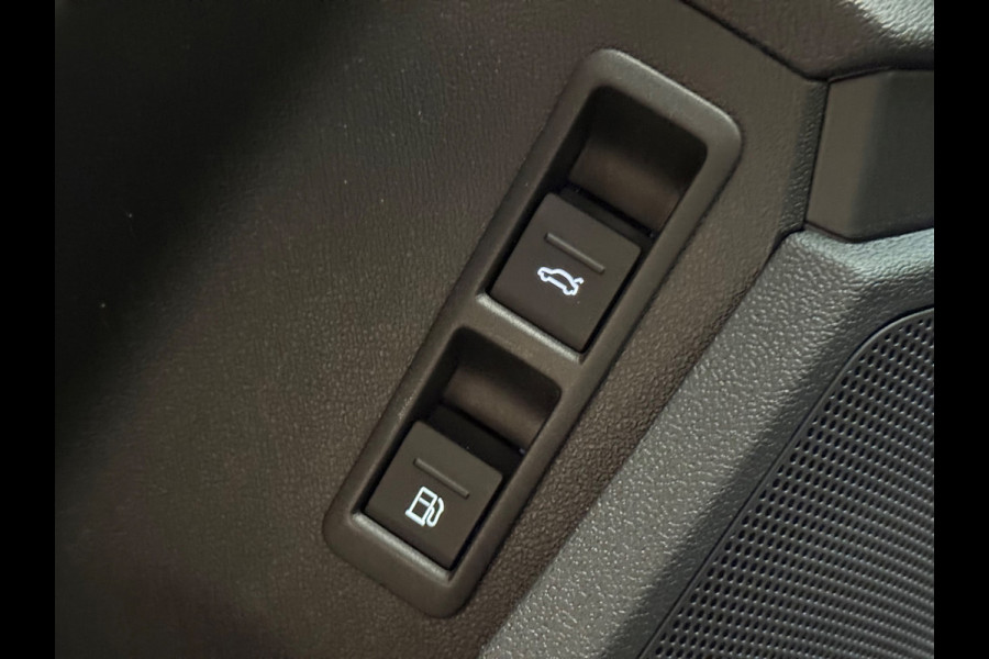 Audi A3 Sportback 45 TFSI e S edition Competition 3x S-line | Camera | Keyless | Trekhaak