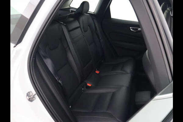 Volvo XC60 2.0 T8 TWIN ENGINE 390 PK AWD INSCRIPTION | TREKHAAK | PANORAMA | LEDER | 19 INCH