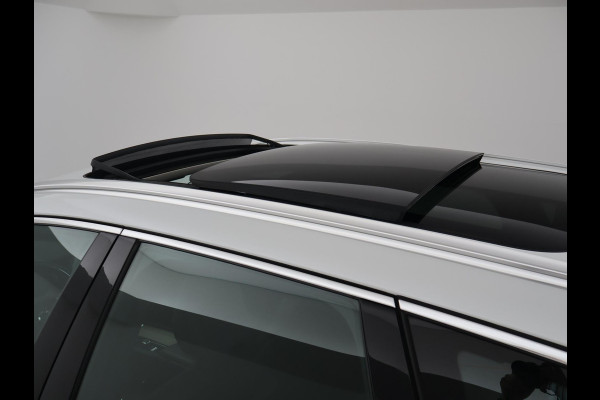 Volvo XC60 2.0 T8 TWIN ENGINE 390 PK AWD INSCRIPTION | TREKHAAK | PANORAMA | LEDER | 19 INCH