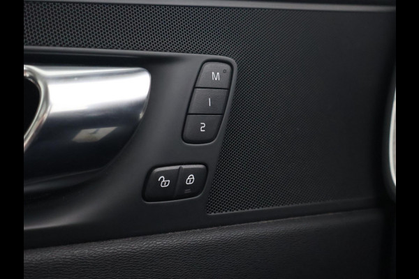 Volvo XC60 2.0 T8 TWIN ENGINE 390 PK AWD INSCRIPTION | TREKHAAK | PANORAMA | LEDER | 19 INCH