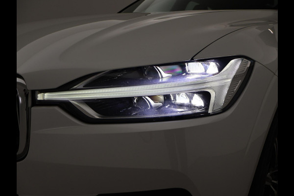 Volvo XC60 2.0 T8 TWIN ENGINE 390 PK AWD INSCRIPTION | TREKHAAK | PANORAMA | LEDER | 19 INCH