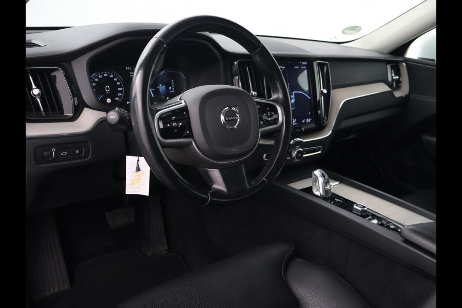 Volvo XC60 2.0 T8 TWIN ENGINE 390 PK AWD INSCRIPTION | TREKHAAK | PANORAMA | LEDER | 19 INCH
