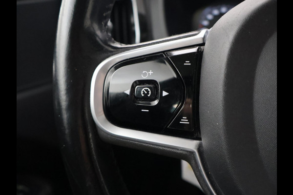 Volvo XC60 2.0 T8 TWIN ENGINE 390 PK AWD INSCRIPTION | TREKHAAK | PANORAMA | LEDER | 19 INCH