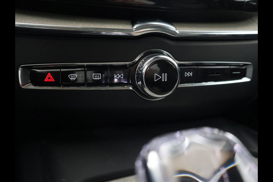 Volvo XC60 2.0 RECHARGE T8 390 PK AWD INSCRIPTION + LUCHTVERING | TREKHAAK | ADAPTIVE CRUISE | HEAD-UP