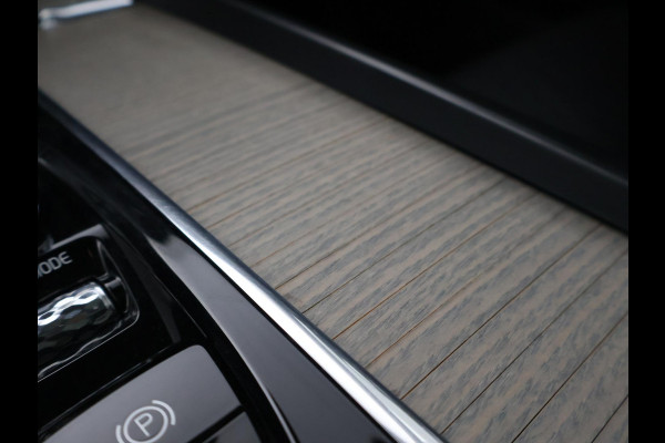 Volvo XC60 2.0 RECHARGE T8 390 PK AWD INSCRIPTION + LUCHTVERING | TREKHAAK | ADAPTIVE CRUISE | HEAD-UP