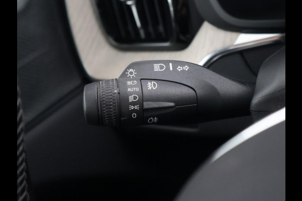 Volvo XC60 2.0 RECHARGE T8 390 PK AWD INSCRIPTION + LUCHTVERING | TREKHAAK | ADAPTIVE CRUISE | HEAD-UP