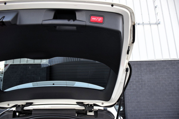 Mercedes-Benz C-Klasse Estate 180 AMG Pakket*Pano*360Cam*Burmester*Elec stoelen*108Dkm*NAP*