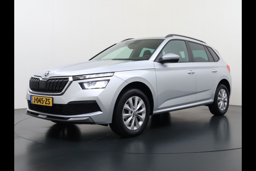Škoda Kamiq TSI 111pk Aut. Sportstoelen Apple/Android Camera Pdc Lane-dep. CruiseControl Dakrails Ecc Tel. Usb Isofix Aut.Verlichting Dab Led Verw.Spiegels 16''LM 1.0 TSI Sport Business Orig.NL-auto