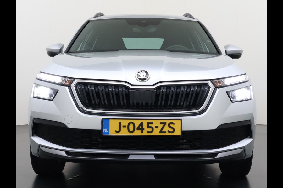 Škoda Kamiq TSI 111pk Aut. Sportstoelen Apple/Android Camera Pdc Lane-dep. CruiseControl Dakrails Ecc Tel. Usb Isofix Aut.Verlichting Dab Led Verw.Spiegels 16''LM 1.0 TSI Sport Business Orig.NL-auto