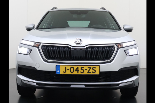 Škoda Kamiq TSI 111pk Aut. Sportstoelen Apple/Android Camera Pdc Lane-dep. CruiseControl Dakrails Ecc Tel. Usb Isofix Aut.Verlichting Dab Led Verw.Spiegels 16''LM 1.0 TSI Sport Business Orig.NL-auto