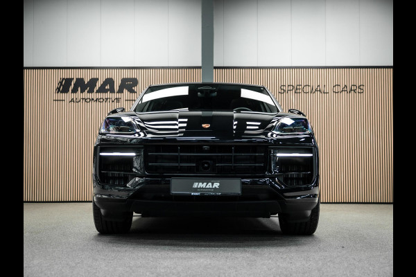 Porsche Cayenne Coupé 3.0 E-Hybrid Black Edition Prachtige Porsche Cayenne uitgevoerd met vele opties