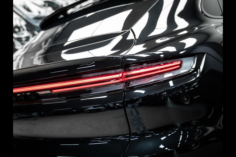Porsche Cayenne Coupé 3.0 E-Hybrid Black Edition Prachtige Porsche Cayenne uitgevoerd met vele opties