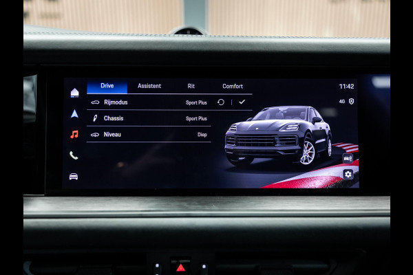Porsche Cayenne Coupé 3.0 E-Hybrid Black Edition Prachtige Porsche Cayenne uitgevoerd met vele opties