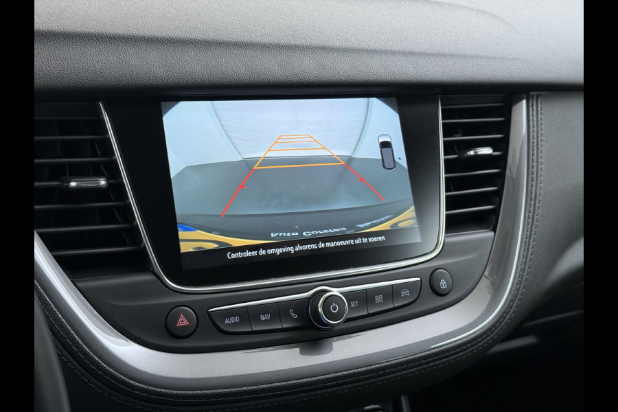 Opel Grandland X 1.2T 131pk Camera Apple/Android Elek.klep Bordherk. Blindspot 1/2Leer Navi Lane-dep. Keyless Aut.Verlichting Led Usb Tel. Ecc CruiseControl Innovation Regensensor Pdc Mistlampen Elek.Inkl.Spiegels 18''LM 1.2Turbo