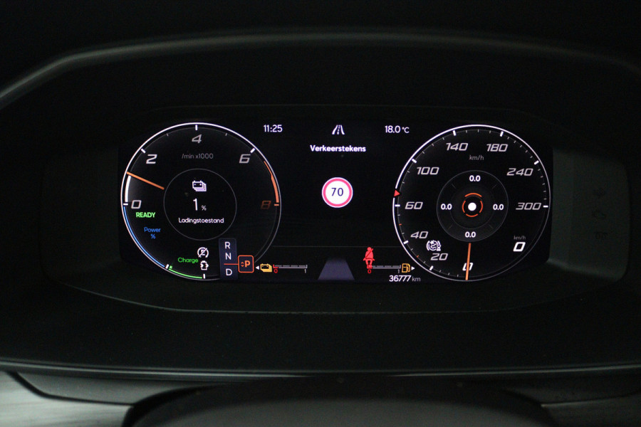 CUPRA Leon 1.4 e-Hybrid VZ 245PK (STOELVERWARMING, STUURVERWARMING, CRUISE ADAPTIEF)