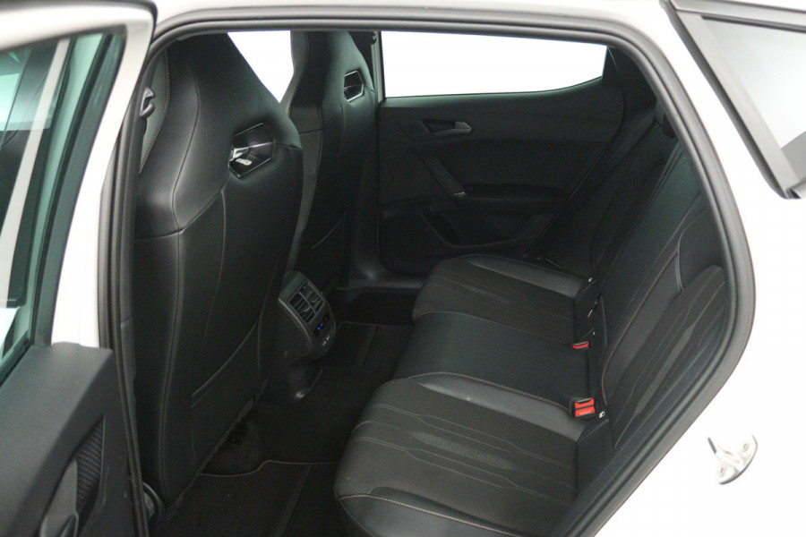 CUPRA Leon 1.4 e-Hybrid VZ 245PK (STOELVERWARMING, STUURVERWARMING, CRUISE ADAPTIEF)