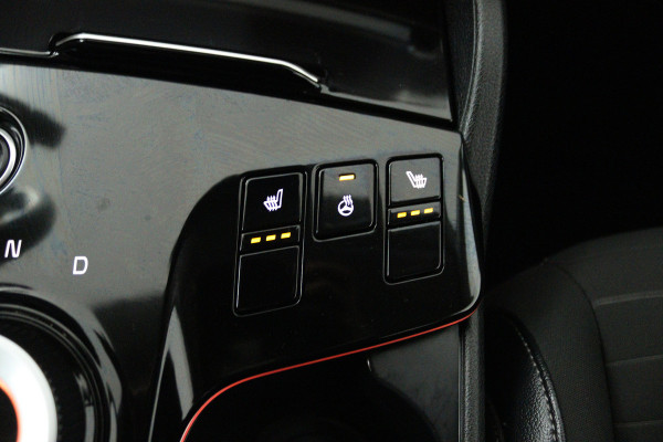 Kia Sportage 1.6 T-GDi Plug-in Hybrid AWD DynamicPlusLine (PANORAMADAK, TREKHAAK, CAMERA, STOEL/STUURVERWARMING)