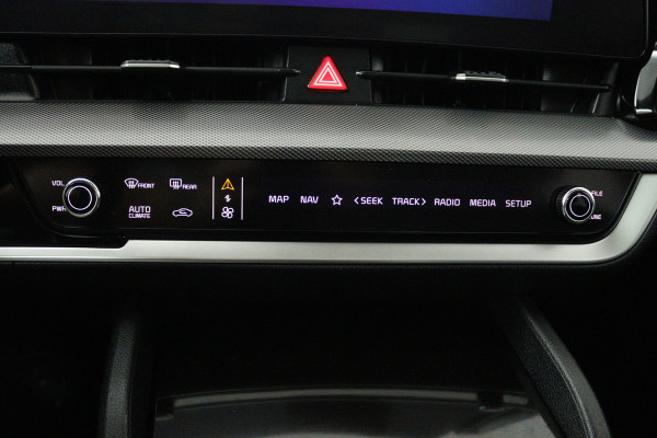 Kia Sportage 1.6 T-GDi Plug-in Hybrid AWD DynamicPlusLine (PANORAMADAK, TREKHAAK, CAMERA, STOEL/STUURVERWARMING)