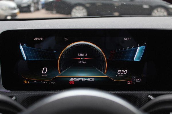Mercedes-Benz CLA-Klasse Shooting Brake AMG 45 S 4MATIC+ Premium Plus 52.438 km! / Panoramadak / 360Camera / Sportuitlaat / Schaalstoelen / Burmester / DAB / Dodehoek / Matrix LED / Memory seats / Navigatie
