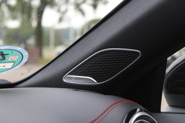 Mercedes-Benz CLA-Klasse Shooting Brake AMG 45 S 4MATIC+ Premium Plus 52.438 km! / Panoramadak / 360Camera / Sportuitlaat / Schaalstoelen / Burmester / DAB / Dodehoek / Matrix LED / Memory seats / Navigatie