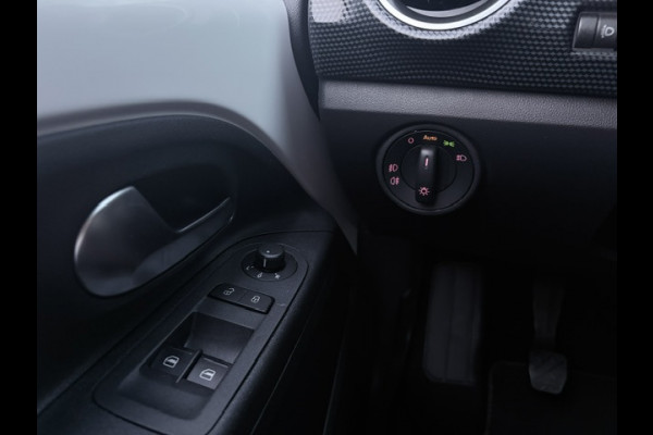 Volkswagen up! 1.0|65PK|Cruise|Camera|Stoel verw|Lane assist|MF stuur|Bluetooth|DAB|PDC|1e eigenaar|Dealer onderhouden|