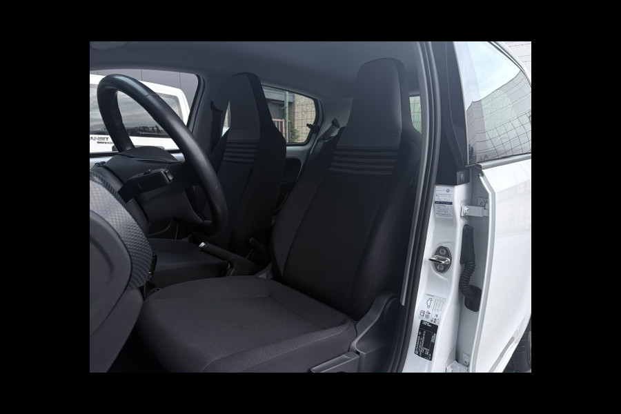 Volkswagen up! 1.0|65PK|Cruise|Camera|Stoel verw|Lane assist|MF stuur|Bluetooth|DAB|PDC|1e eigenaar|Dealer onderhouden|