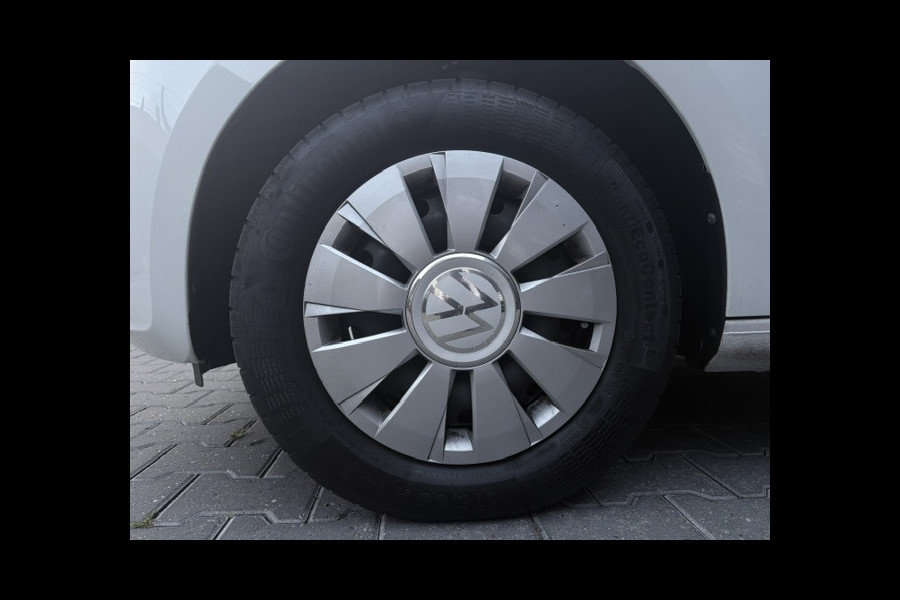 Volkswagen up! 1.0|65PK|Cruise|Camera|Stoel verw|Lane assist|MF stuur|Bluetooth|DAB|PDC|1e eigenaar|Dealer onderhouden|