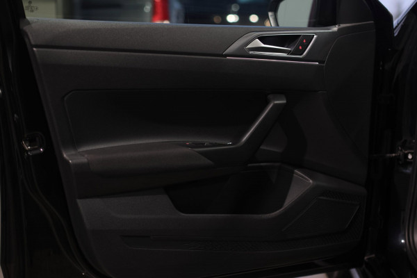 Volkswagen Polo 1.0 TSI DSG R-Line *Virtual cockpit*ACC*Parkeersensoren*Climate Control*