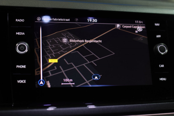 Volkswagen Polo 1.0 TSI DSG R-Line *Virtual cockpit*ACC*Parkeersensoren*Climate Control*