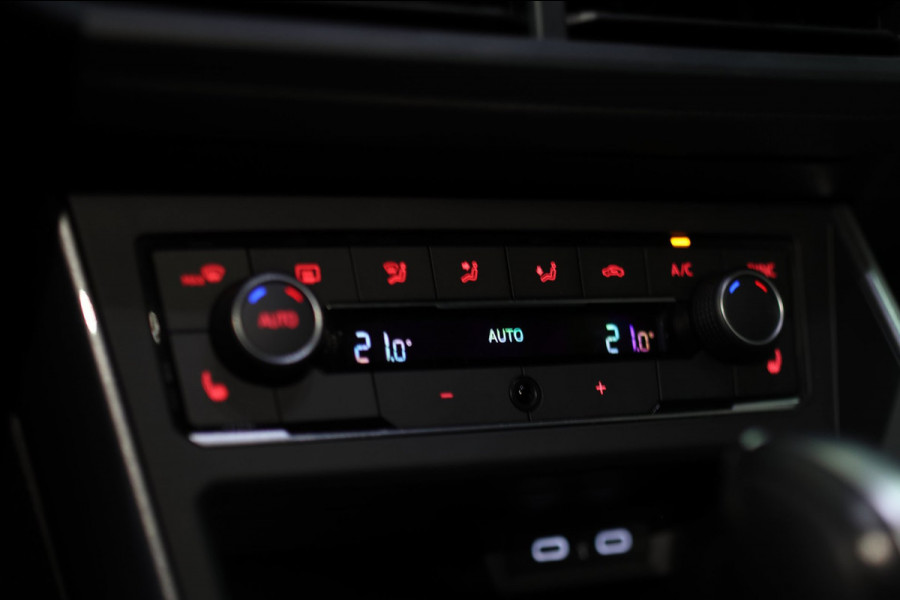 Volkswagen Polo 1.0 TSI DSG R-Line *Virtual cockpit*ACC*Parkeersensoren*Climate Control*
