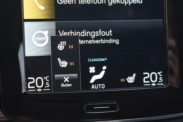 Volvo XC40 T3 163PK Inscription Automaat / Adaptive Cruise Control / Stuur- & Stoelverwarming / Elektrische achterklep / Achteruitrijcamera / Trekhaak elektrisch uitklapbaar / 19" velgen / Parkeersensoren V+A