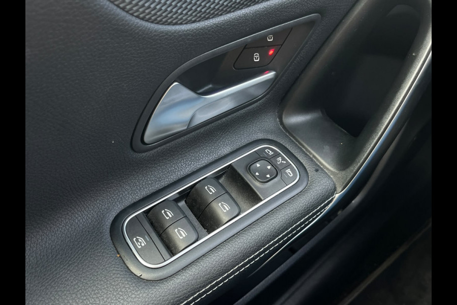Mercedes-Benz A-Klasse 180 Business Solution Luxury panoramadak