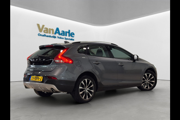 Volvo V40 Cross Country T3 Aut. Dynamic Parkeercamera Stoelverwarming 17" 152pk