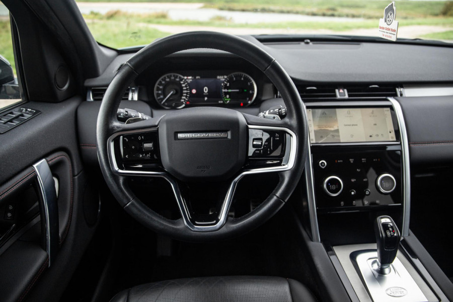 Land Rover Discovery Sport P300e 1.5 SE R-DYNAMIC / CARPLAY / LEER / DEALER ONDERHOUDEN / CAMERA