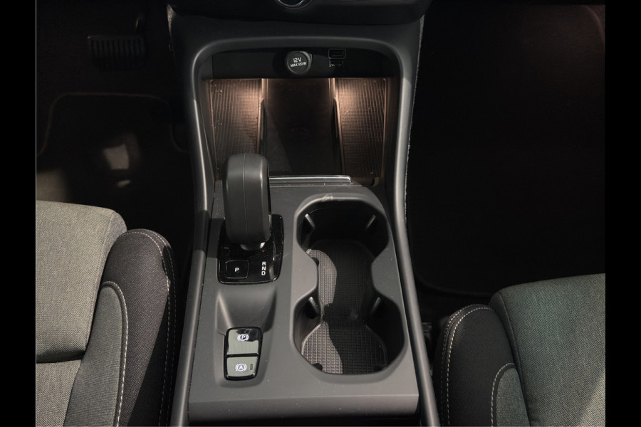Volvo XC40 T4 Aut. Plug-in Hybrid Bright Luxe-Interieur Parkeercamera 211pk