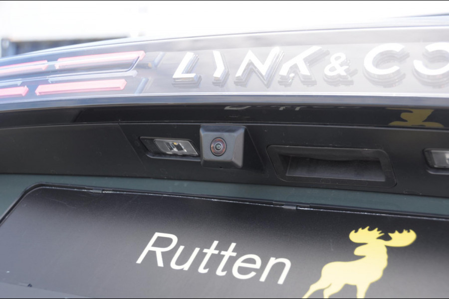 Lynk & Co 01 276PK Automaat More / Adaptive cruise control / Leren bekleding / Elektrisch verstelbare stoelen / Schuif- kanteldak / Stoel- en stuurverwarming / Parkeersensoren V+A / 360 Graden Camera / Elektrische achterklep / 20" lichtmetalen velgen