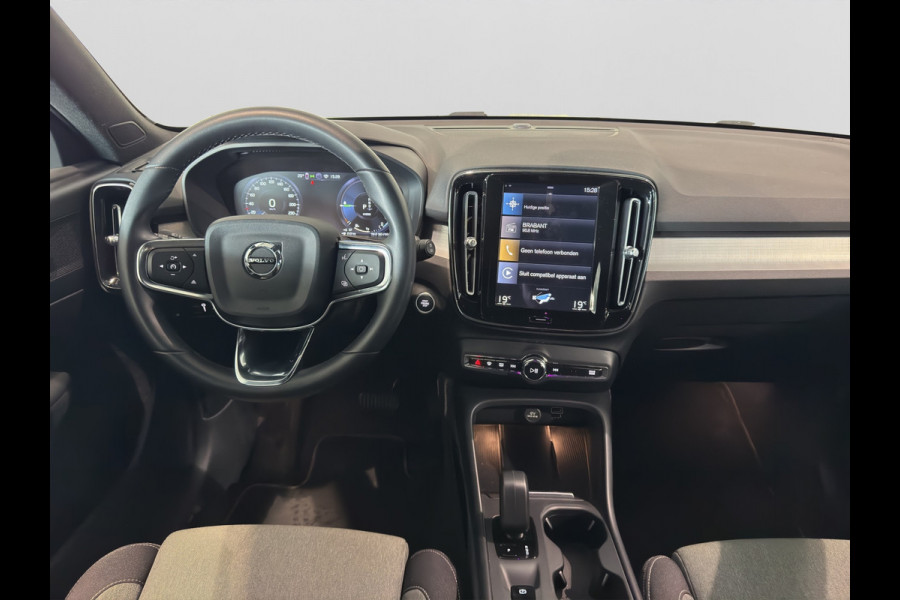 Volvo XC40 T4 Aut. Plug-in Hybrid Bright Parkeercamera Luxe-Interieur 211pk