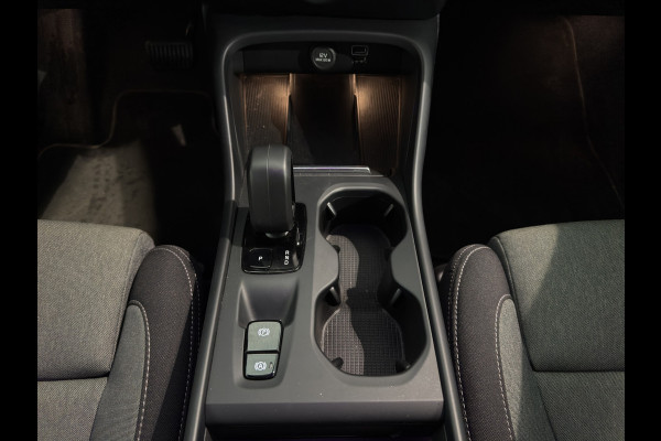 Volvo XC40 T4 Aut. Plug-in Hybrid Bright Parkeercamera Luxe-Interieur 211pk