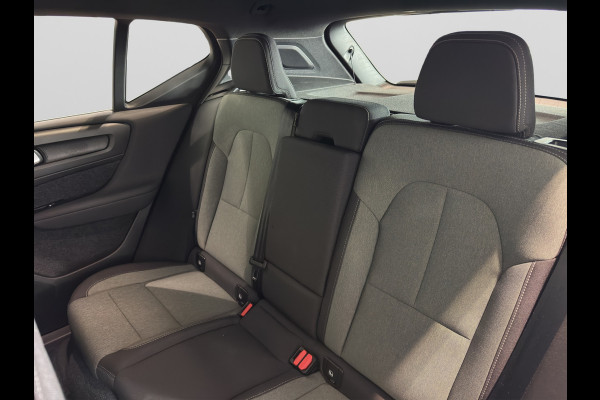 Volvo XC40 T5 Plug-in Hybrid Plus Bright Stoelverwarming Luxe-interieur 262pk