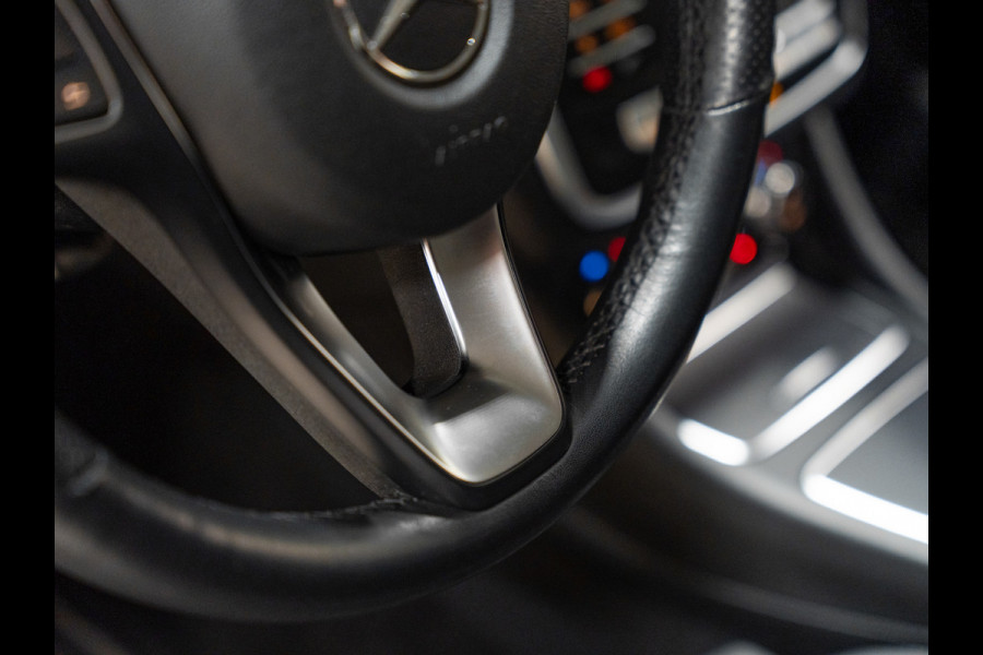 Mercedes-Benz GLA 200 AMG AUT, Facelift, Voll Led, Navi, Leder, Camera, Cruise, Clima, Private Glas, PDC, Voll Onderhouden