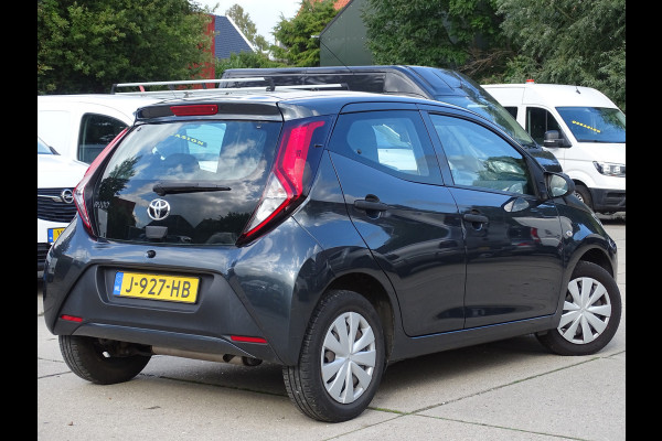 Toyota Aygo 1.0 VVT-i x-fun