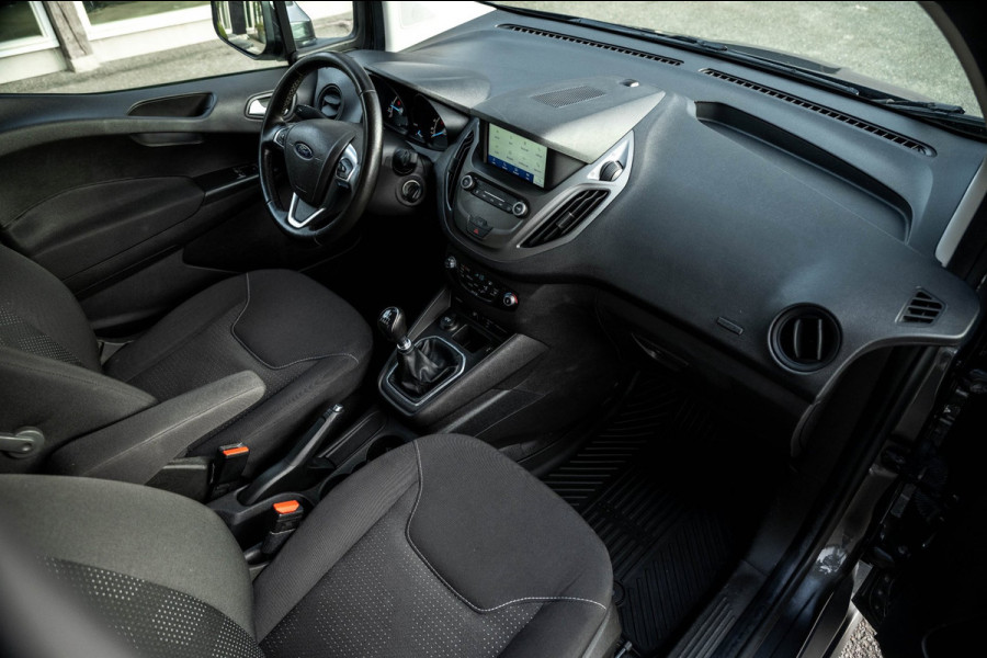 Ford Transit Courier 1.5 TDCI Limited Trekhaak I LM Velgen I Parkeersensoren I CarPlay I Android I Climate I Cruise I NAP