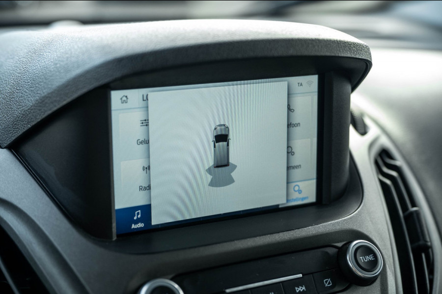 Ford Transit Courier 1.5 TDCI Limited Trekhaak I LM Velgen I Parkeersensoren I CarPlay I Android I Climate I Cruise I NAP