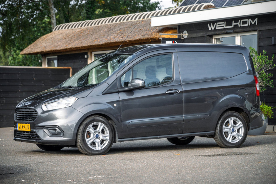 Ford Transit Courier 1.5 TDCI Limited Trekhaak I LM Velgen I Parkeersensoren I CarPlay I Android I Climate I Cruise I NAP
