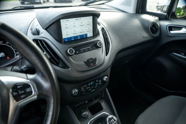 Ford Transit Courier 1.5 TDCI Limited Trekhaak I LM Velgen I Parkeersensoren I CarPlay I Android I Climate I Cruise I NAP