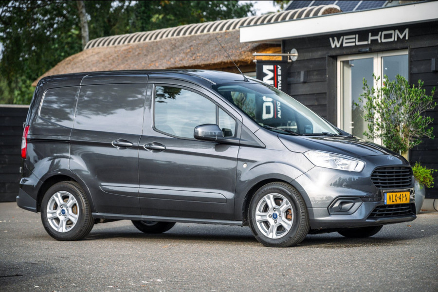 Ford Transit Courier 1.5 TDCI Limited Trekhaak I LM Velgen I Parkeersensoren I CarPlay I Android I Climate I Cruise I NAP